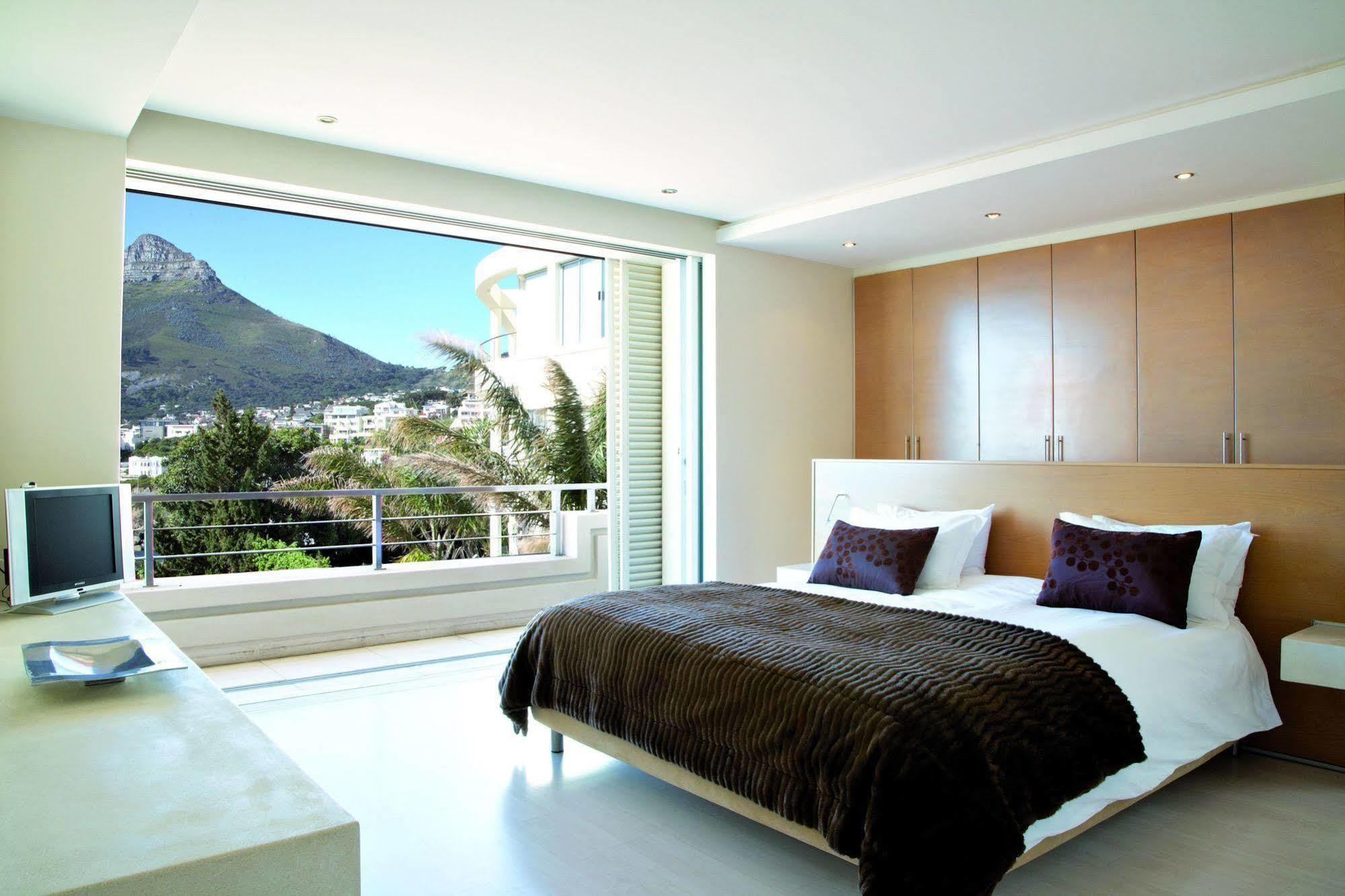Blue Views Studio Apartments Кейптаун Екстериор снимка